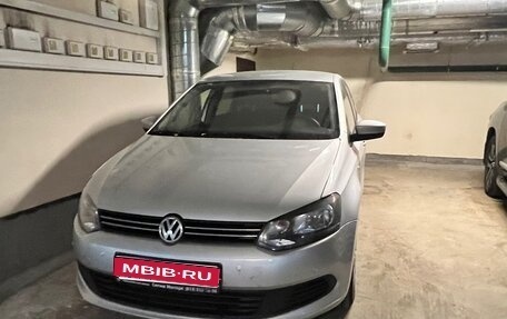 Volkswagen Polo VI (EU Market), 2014 год, 890 000 рублей, 1 фотография