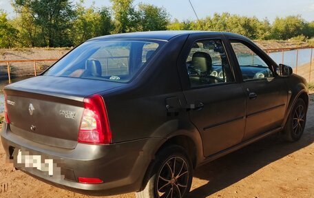 Renault Logan I, 2013 год, 330 000 рублей, 1 фотография