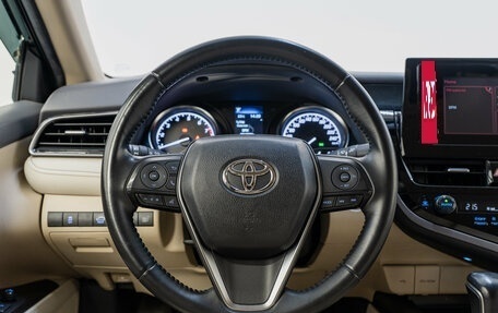 Toyota Camry, 2022 год, 2 950 000 рублей, 13 фотография