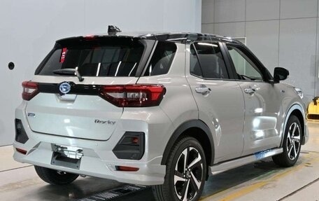 Daihatsu Rocky, 2023 год, 1 300 000 рублей, 5 фотография