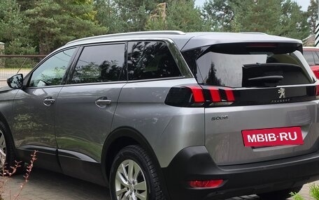 Peugeot 5008 II, 2019 год, 1 745 000 рублей, 4 фотография