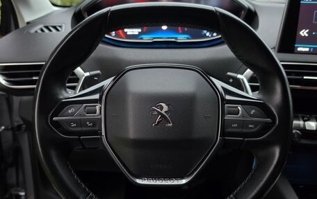 Peugeot 5008 II, 2019 год, 1 745 000 рублей, 27 фотография