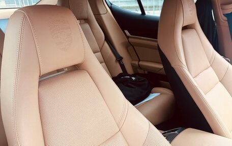 Porsche Panamera II рестайлинг, 2016 год, 3 900 000 рублей, 13 фотография
