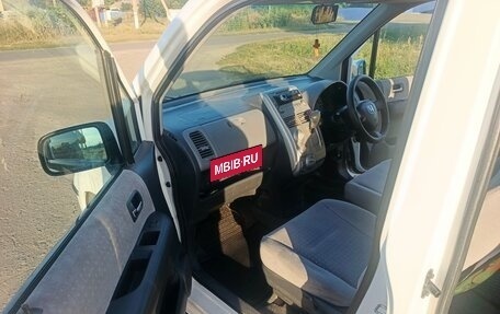 Honda Mobilio I, 2002 год, 340 000 рублей, 9 фотография
