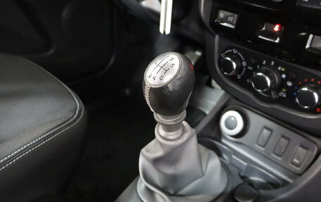 Renault Duster I рестайлинг, 2015 год, 1 049 000 рублей, 11 фотография