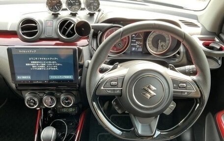 Suzuki Swift V, 2022 год, 1 100 001 рублей, 12 фотография
