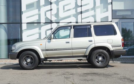 Toyota Land Cruiser 80 рестайлинг, 1996 год, 1 318 000 рублей, 6 фотография