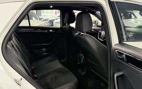 Volkswagen T-Roc I, 2021 год, 1 300 020 рублей, 8 фотография