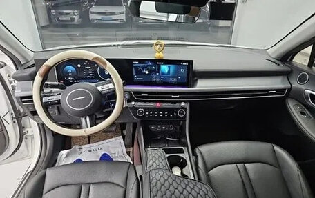 Hyundai Sonata VIII, 2023 год, 2 550 000 рублей, 5 фотография