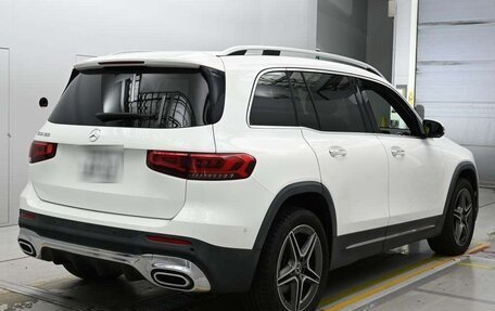 Mercedes-Benz GLB, 2023 год, 2 885 000 рублей, 5 фотография