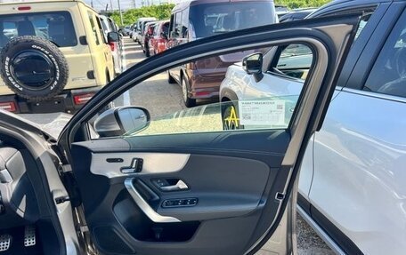 Mercedes-Benz A-Класс, 2019 год, 1 275 008 рублей, 9 фотография