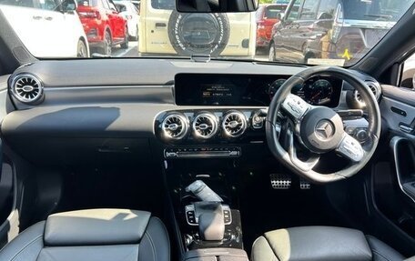 Mercedes-Benz A-Класс, 2019 год, 1 275 008 рублей, 16 фотография