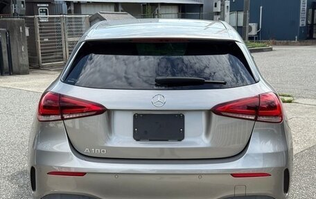 Mercedes-Benz A-Класс, 2019 год, 1 275 008 рублей, 6 фотография