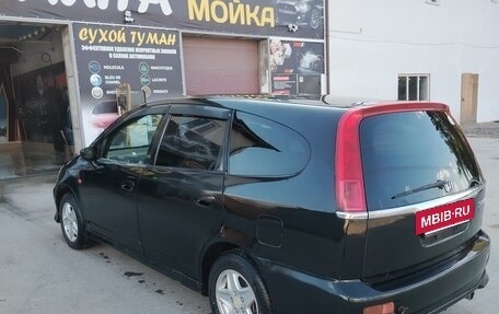 Honda Stream I рестайлинг, 2002 год, 490 000 рублей, 3 фотография