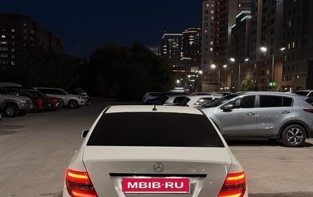 Mercedes-Benz C-Класс, 2012 год, 1 200 000 рублей, 7 фотография