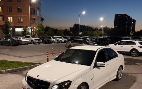 Mercedes-Benz C-Класс, 2012 год, 1 200 000 рублей, 3 фотография