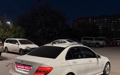Mercedes-Benz C-Класс, 2012 год, 1 200 000 рублей, 8 фотография