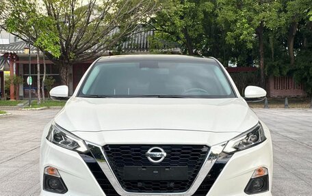 Nissan Altima VI (L34), 2022 год, 1 827 000 рублей, 2 фотография