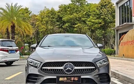 Mercedes-Benz A-Класс, 2022 год, 1 994 300 рублей, 2 фотография