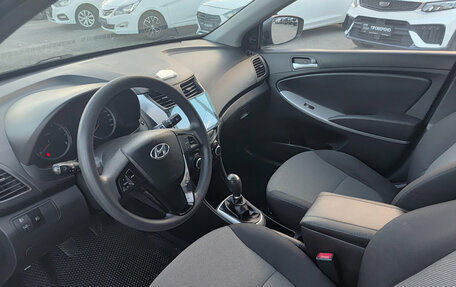 Hyundai Solaris II рестайлинг, 2013 год, 765 000 рублей, 20 фотография