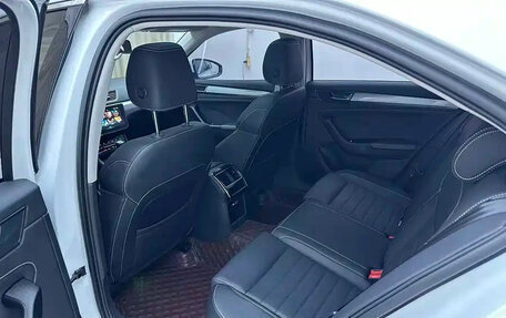 Skoda Superb III рестайлинг, 2023 год, 1 730 000 рублей, 13 фотография