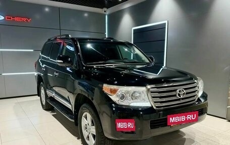 Toyota Land Cruiser 200, 2012 год, 3 590 000 рублей, 3 фотография