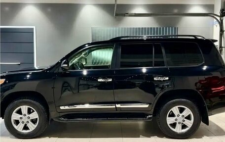 Toyota Land Cruiser 200, 2012 год, 3 590 000 рублей, 8 фотография