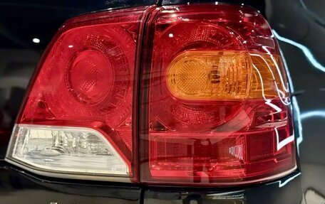 Toyota Land Cruiser 200, 2012 год, 3 590 000 рублей, 14 фотография