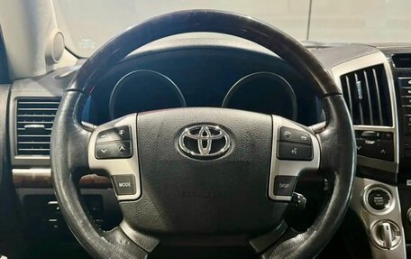 Toyota Land Cruiser 200, 2012 год, 3 590 000 рублей, 18 фотография