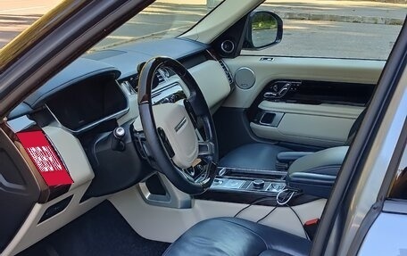 Land Rover Range Rover IV рестайлинг, 2019 год, 5 900 000 рублей, 11 фотография