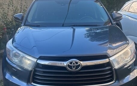 Toyota Highlander III, 2014 год, 2 500 000 рублей, 3 фотография