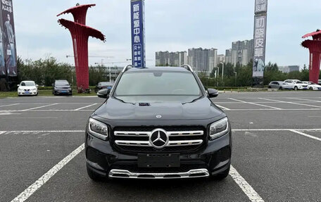 Mercedes-Benz GLB, 2023 год, 2 390 888 рублей, 2 фотография