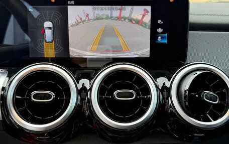 Mercedes-Benz GLB, 2023 год, 2 390 888 рублей, 13 фотография