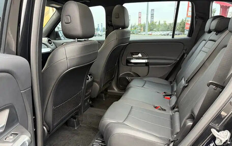 Mercedes-Benz GLB, 2023 год, 2 390 888 рублей, 10 фотография