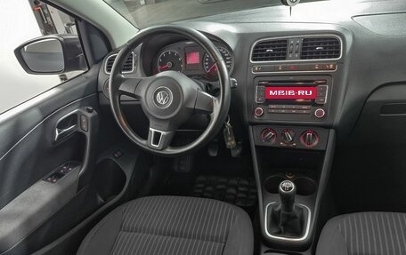 Volkswagen Polo VI (EU Market), 2011 год, 659 000 рублей, 14 фотография