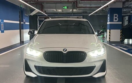 BMW 1 серия, 2022 год, 1 812 002 рублей, 2 фотография