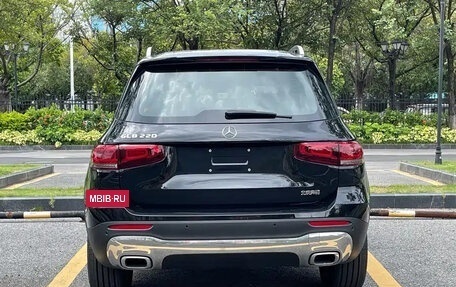 Mercedes-Benz GLB, 2020 год, 2 190 001 рублей, 4 фотография