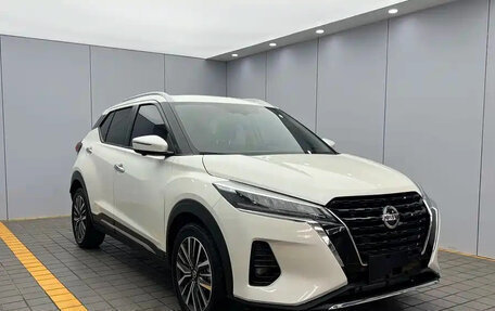 Nissan Kicks I, 2022 год, 1 380 000 рублей, 3 фотография
