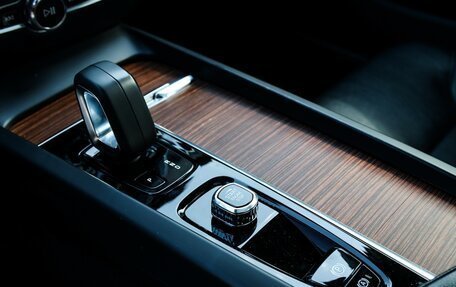 Volvo S60 III, 2022 год, 3 650 000 рублей, 8 фотография