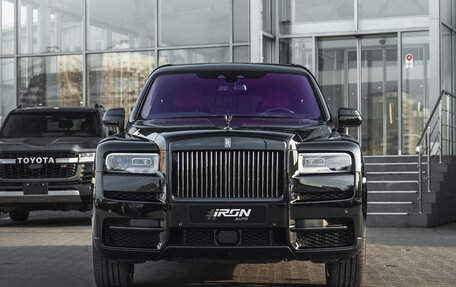 Rolls-Royce Cullinan, 2021 год, 36 500 000 рублей, 2 фотография