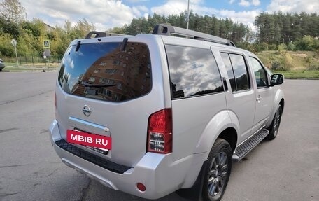 Nissan Pathfinder, 2010 год, 1 585 000 рублей, 5 фотография