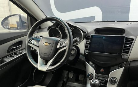 Chevrolet Cruze II, 2011 год, 849 900 рублей, 9 фотография