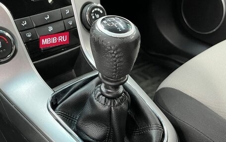 Chevrolet Cruze II, 2011 год, 849 900 рублей, 12 фотография