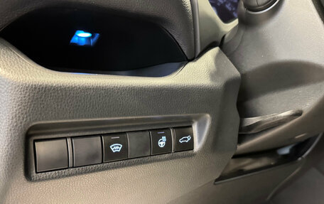 Toyota RAV4, 2021 год, 3 899 000 рублей, 8 фотография
