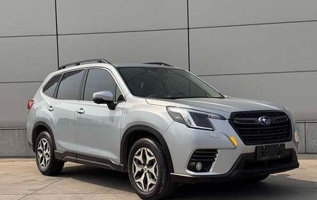 Subaru Forester, 2022 год, 2 357 000 рублей, 3 фотография