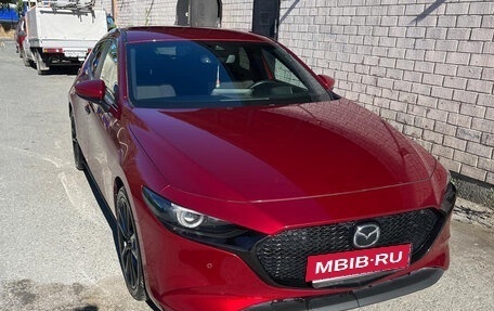 Mazda 3, 2019 год, 2 500 000 рублей, 3 фотография