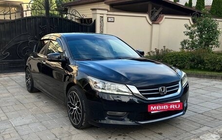 Honda Accord IX рестайлинг, 2013 год, 1 250 000 рублей, 7 фотография