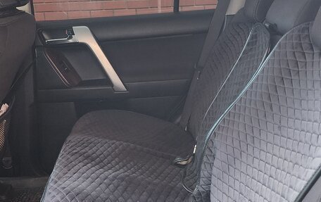 Toyota Land Cruiser Prado 150 рестайлинг 2, 2015 год, 4 449 000 рублей, 14 фотография