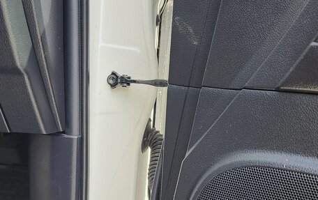Toyota Land Cruiser Prado 150 рестайлинг 2, 2015 год, 4 449 000 рублей, 11 фотография