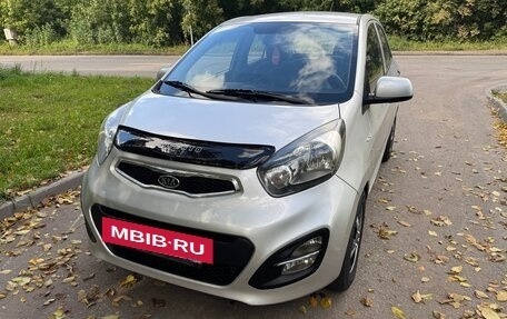 KIA Picanto II, 2011 год, 590 000 рублей, 2 фотография